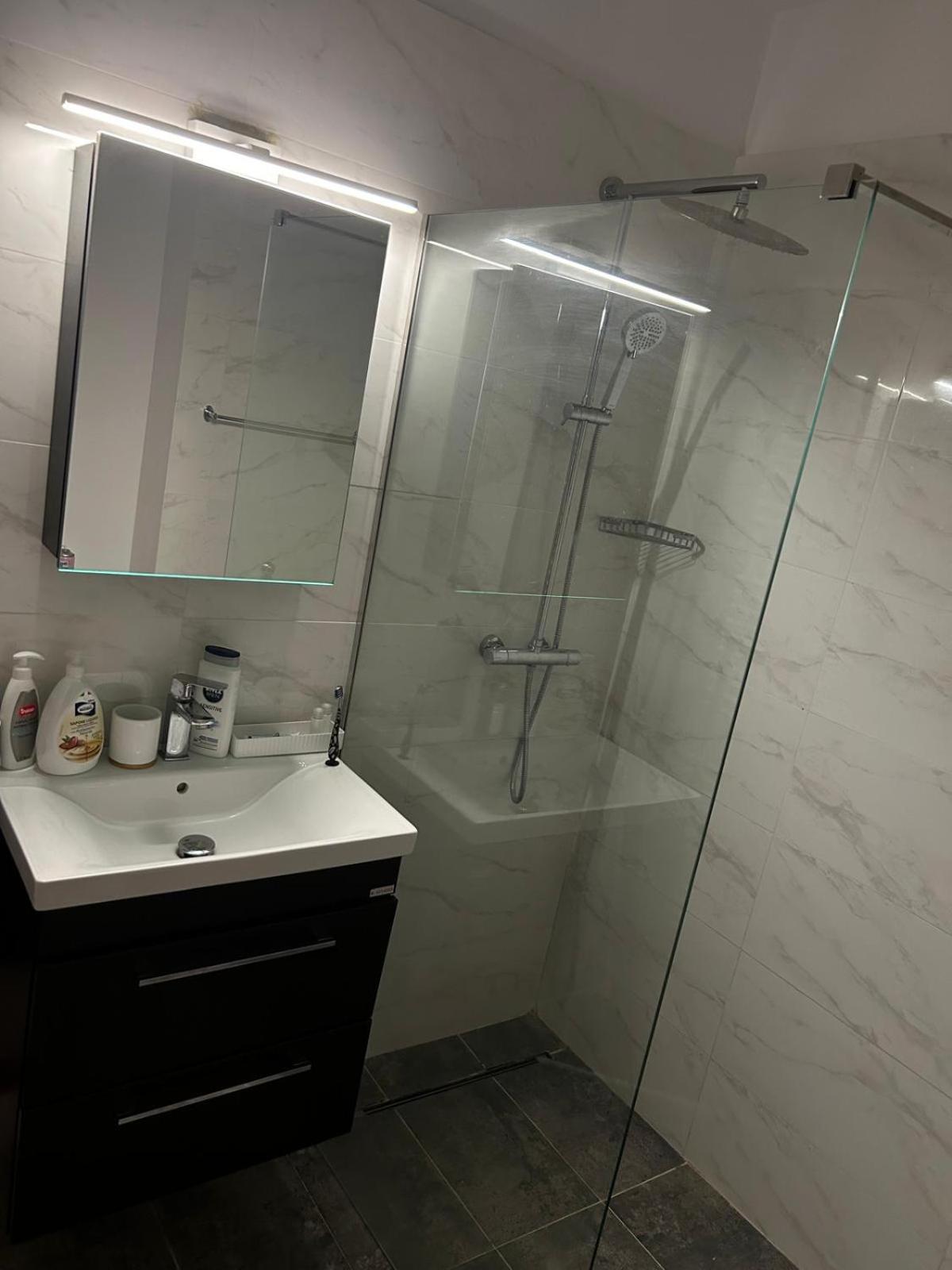 Cozy Apartment 130E By Plaza Βουκουρέστι Εξωτερικό φωτογραφία